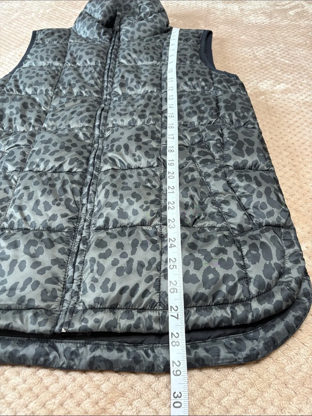 GAP Leopard Print Quilted Puffer Vest - Size XS